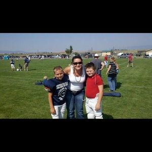 Meet your Posher, Crystal